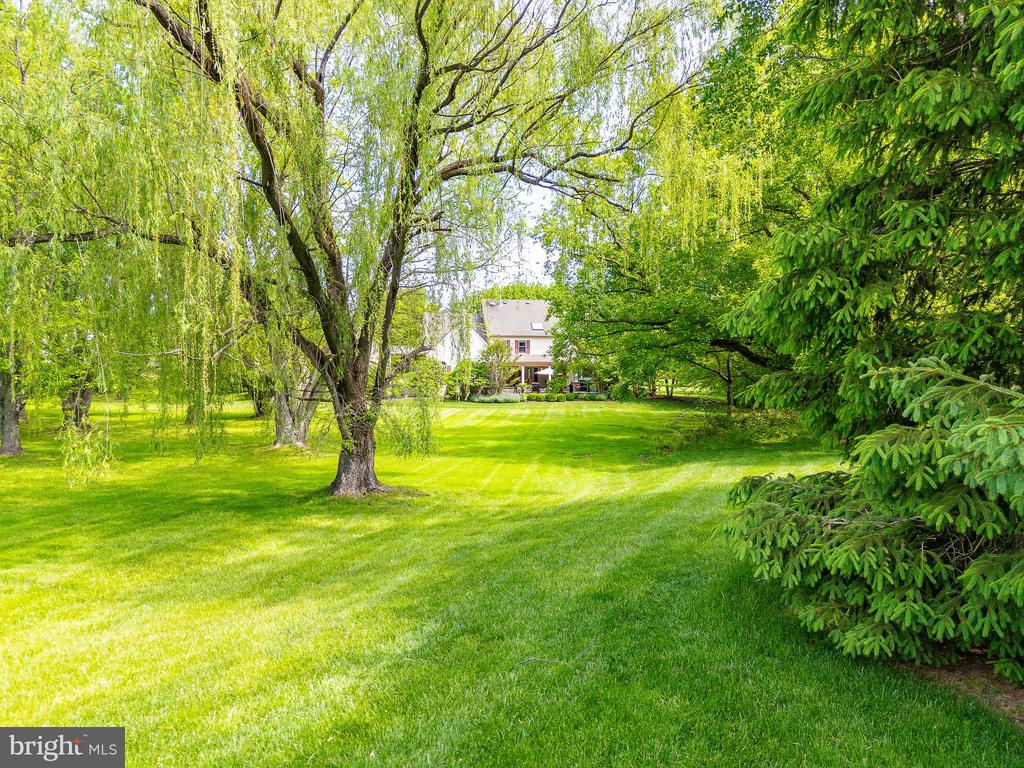 1275 TRESSLER DRIVE