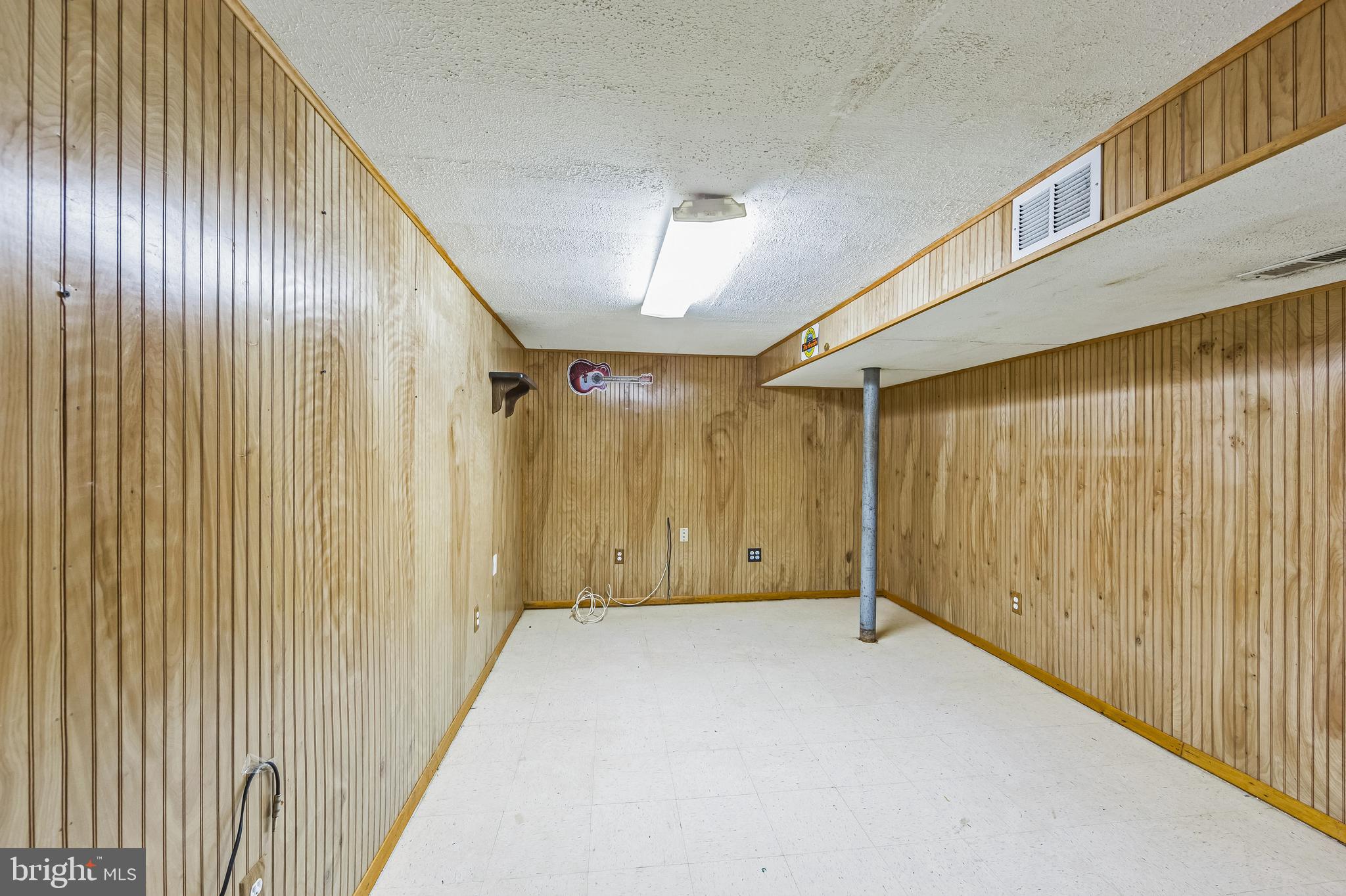 1800 TERRACE DRIVE