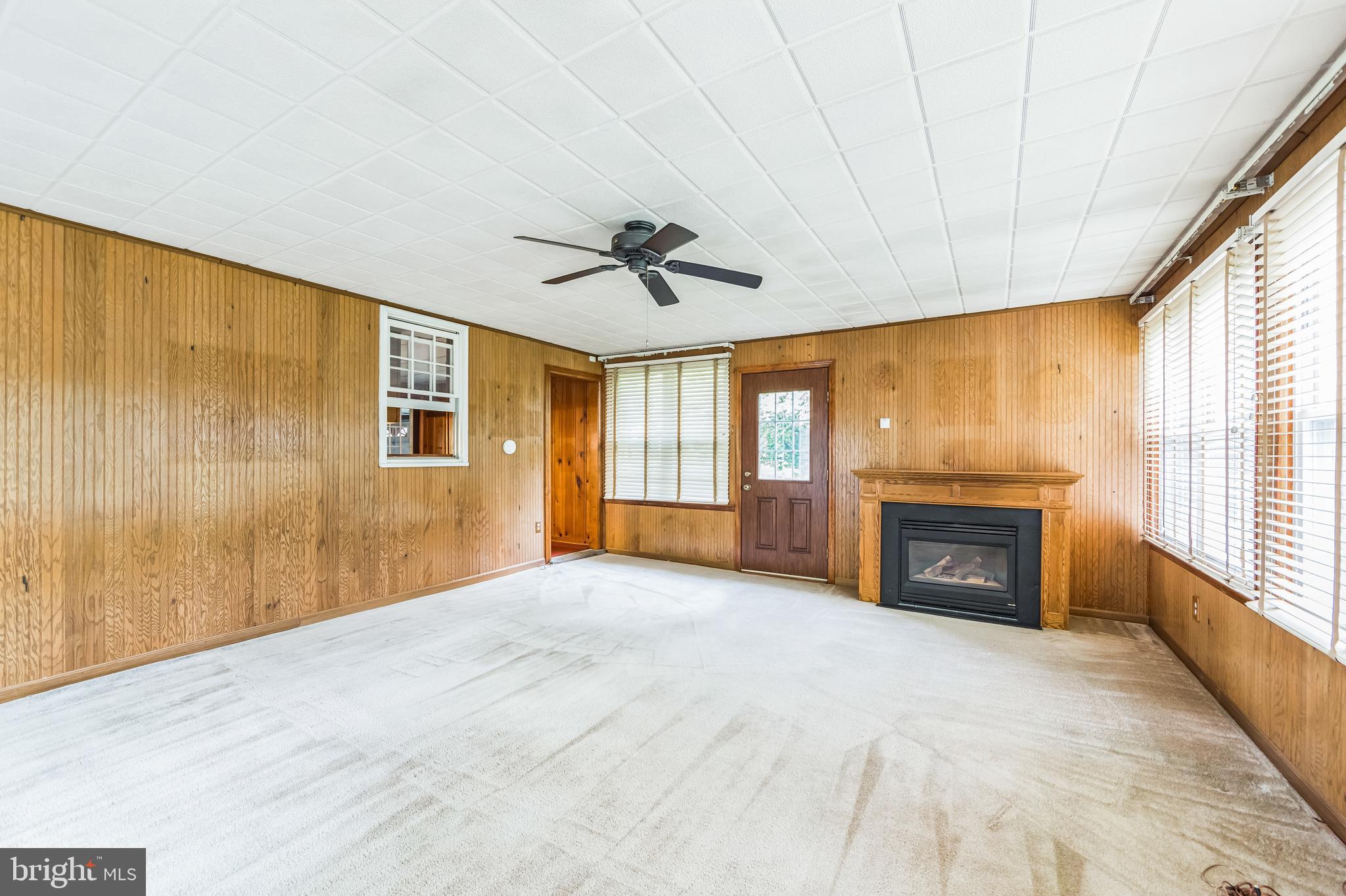 1800 TERRACE DRIVE