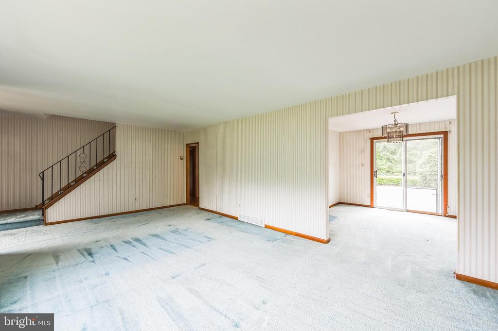 1800 TERRACE DRIVE
