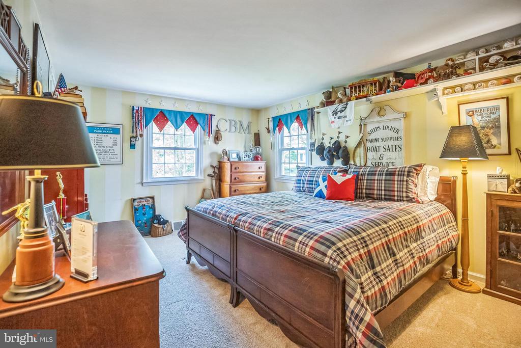317 POWDERHORN ROAD