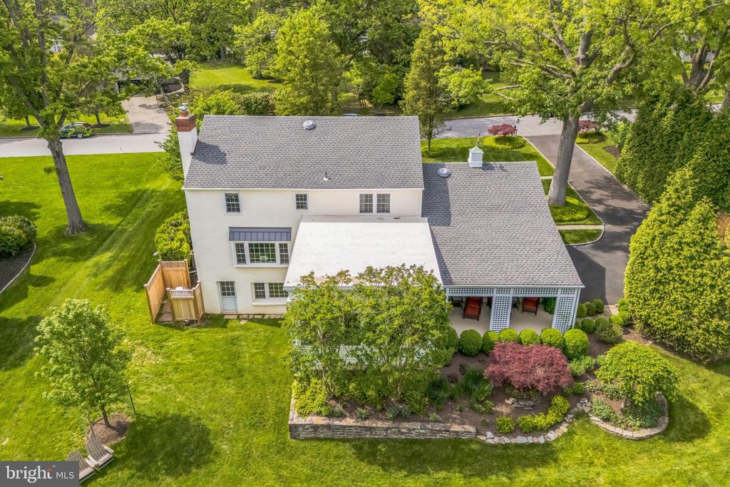 317 POWDERHORN ROAD