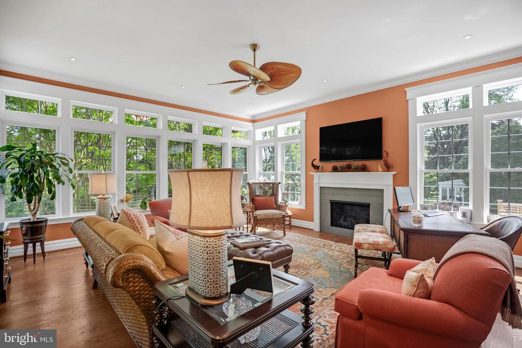 317 POWDERHORN ROAD