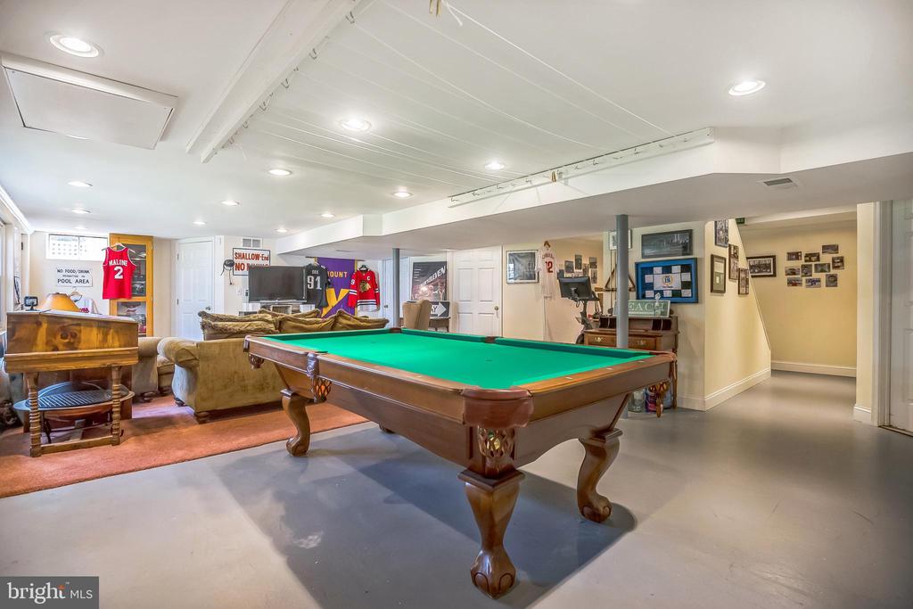 317 POWDERHORN ROAD