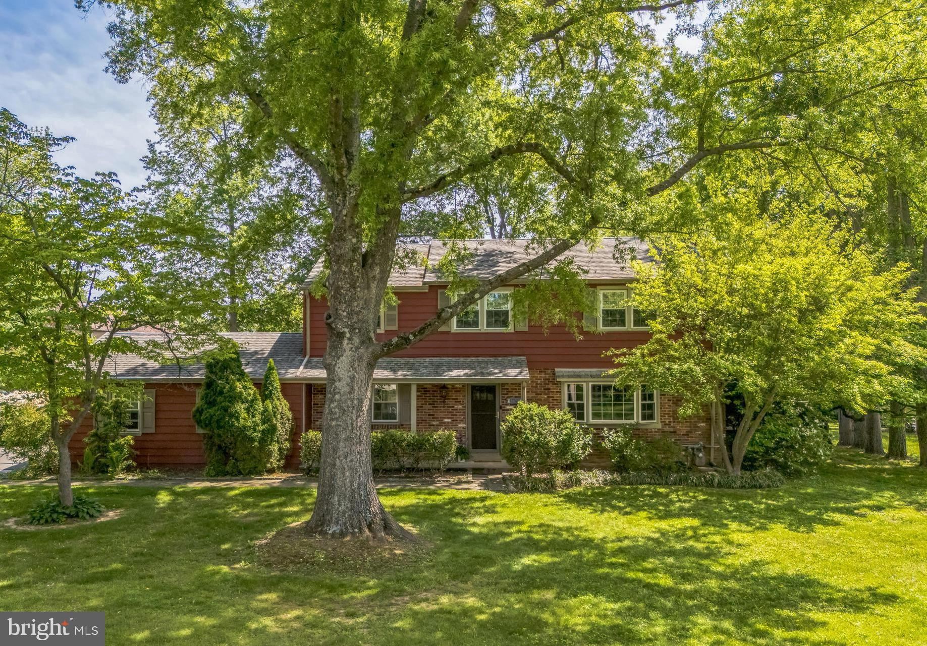 1737 HOLMES ROAD