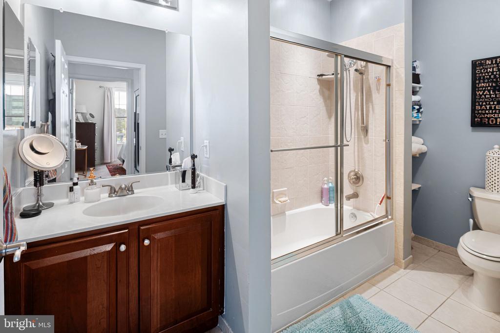 200 W ELM STREET 1315