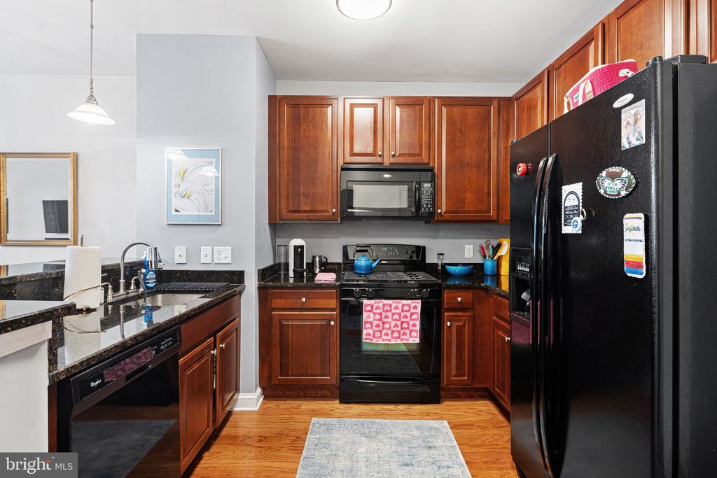 200 W ELM STREET 1315