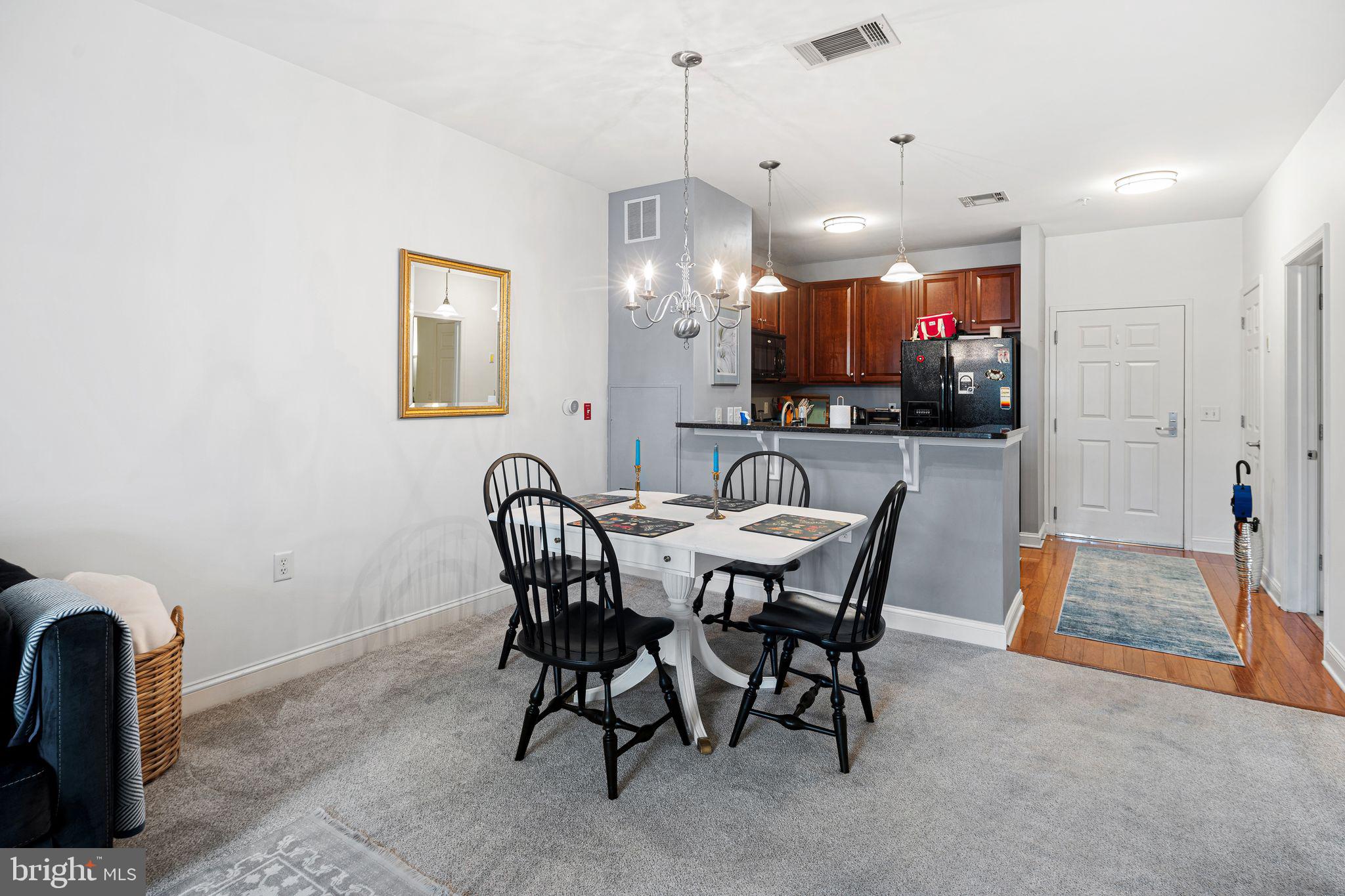 200 W ELM STREET 1315