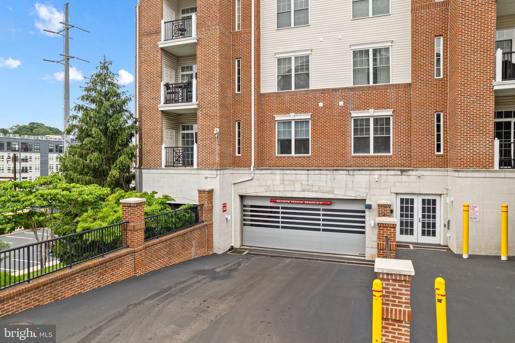 200 W ELM STREET 1315