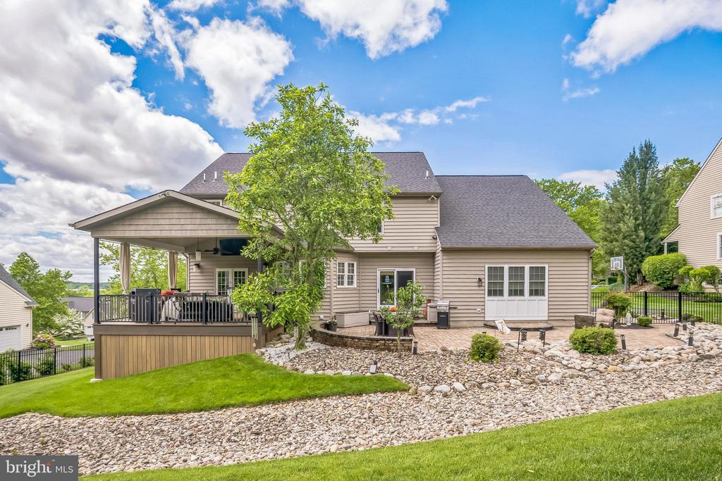 1029 SPRINGHOUSE DRIVE