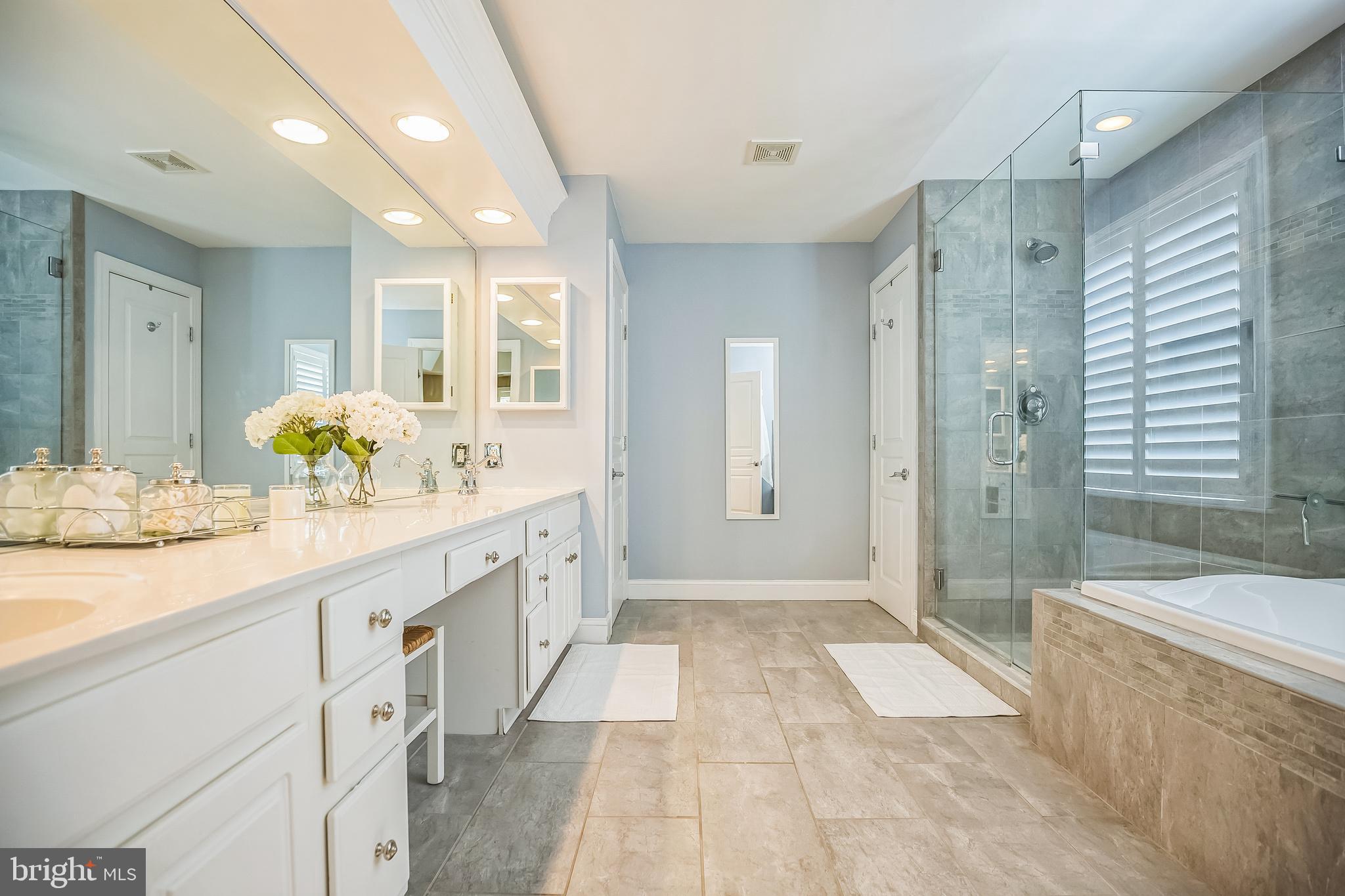 262 RUNNING WATER COURT