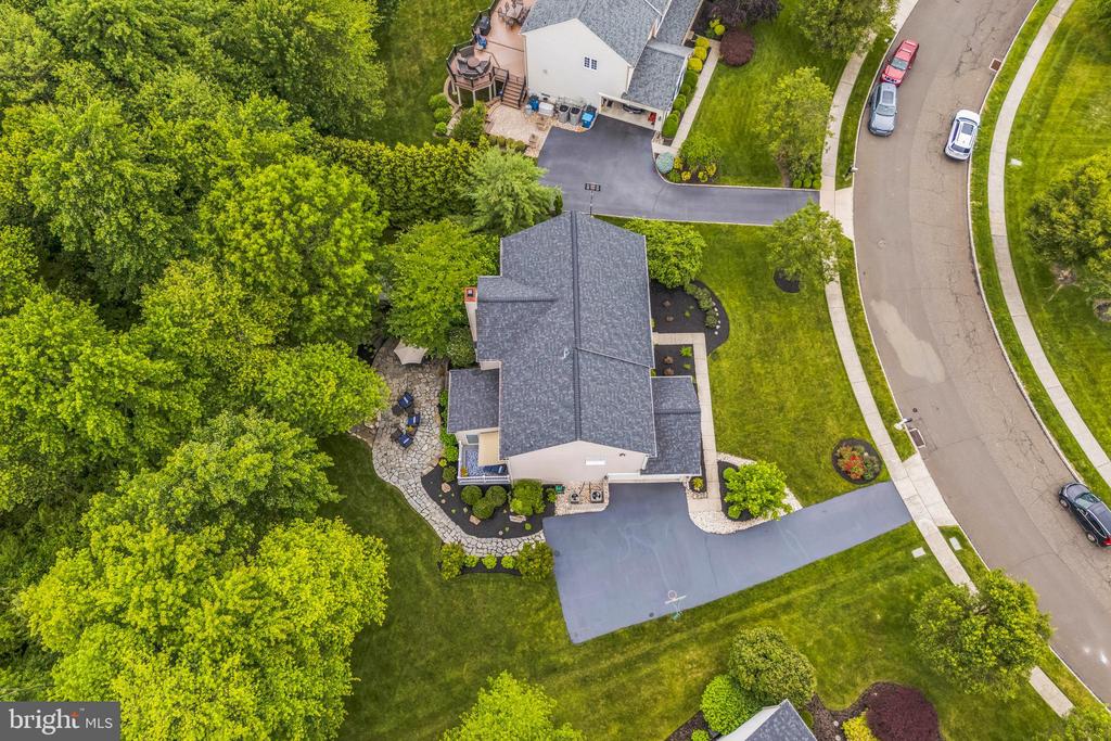 262 RUNNING WATER COURT