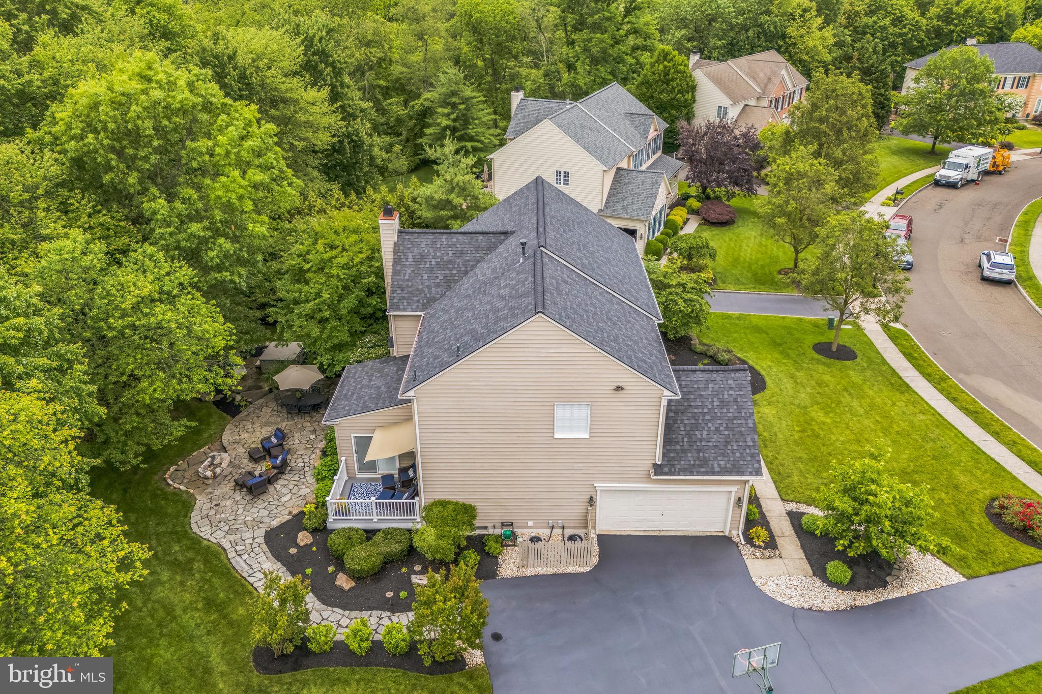 262 RUNNING WATER COURT