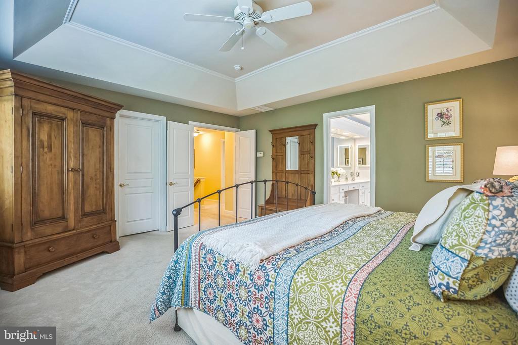 262 RUNNING WATER COURT