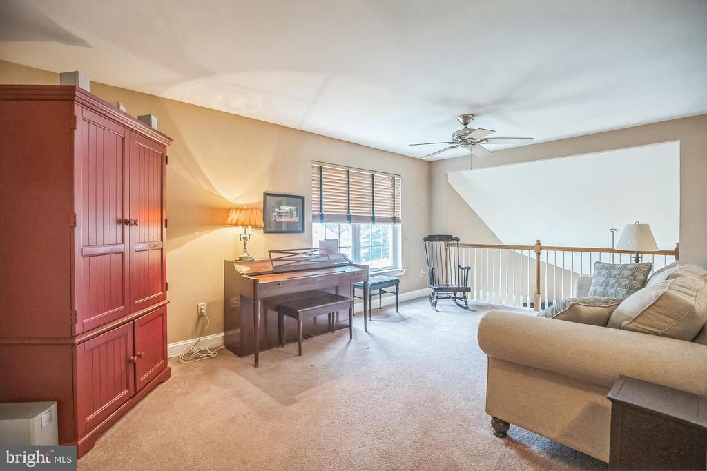 3132 ARBOUR GREEN COURT