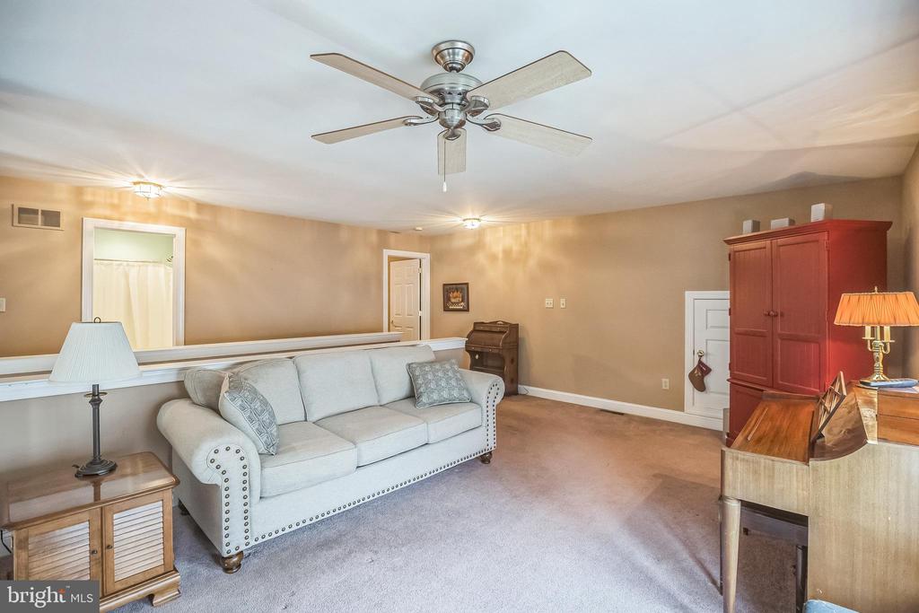 3132 ARBOUR GREEN COURT