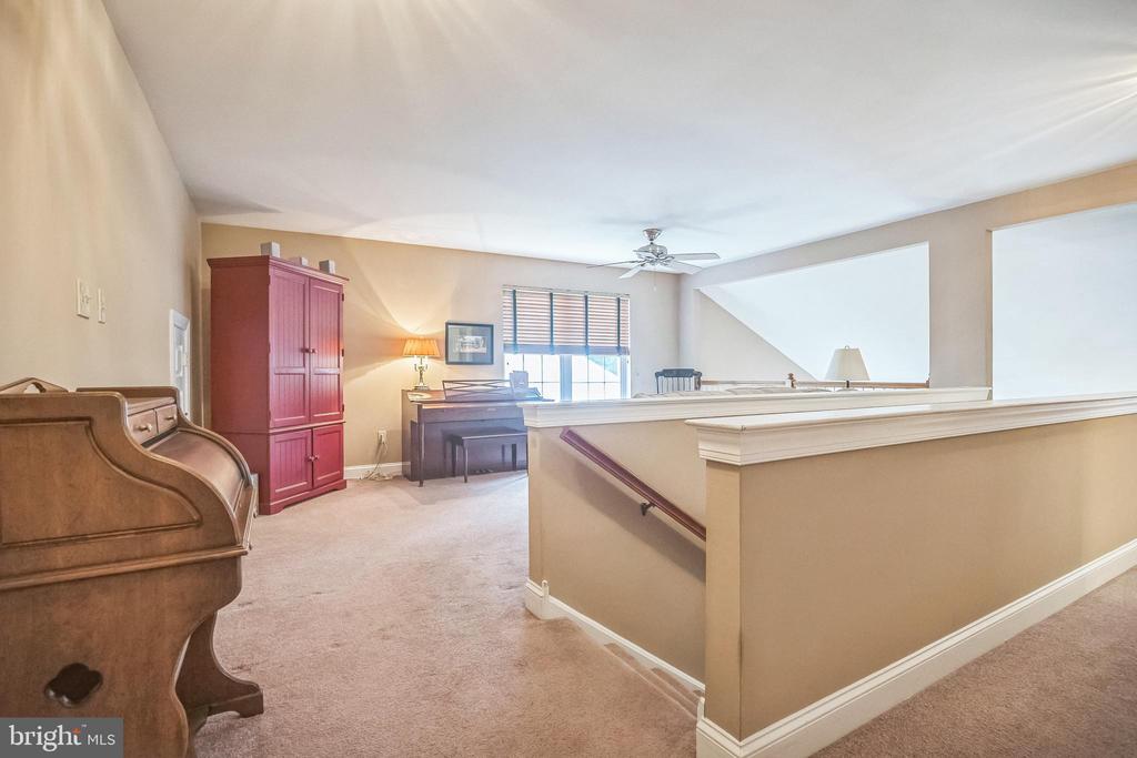3132 ARBOUR GREEN COURT