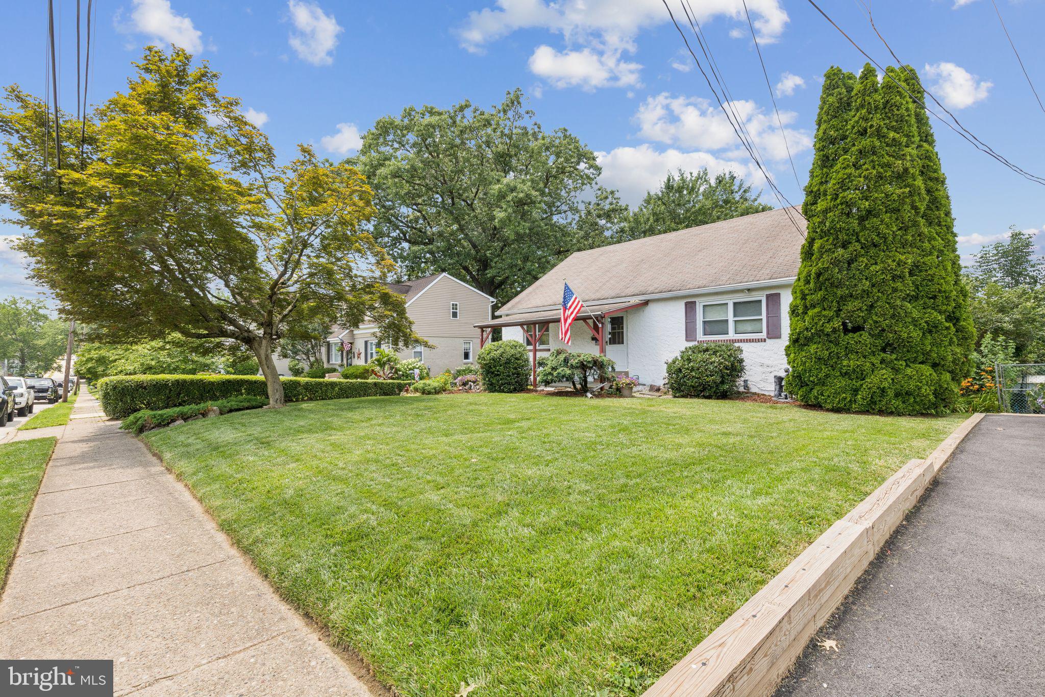 754 CENTRAL AVENUE
