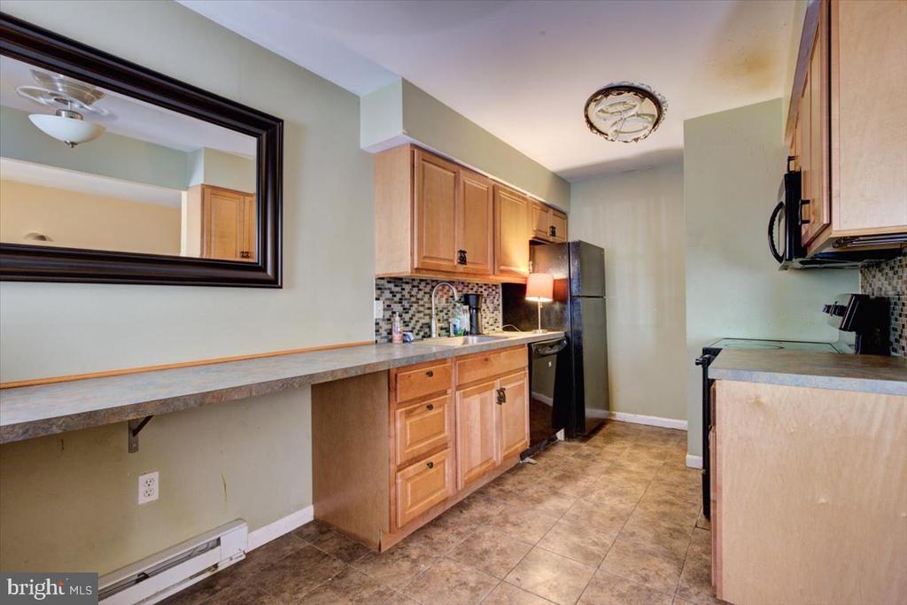 2539 JENKINTOWN ROAD 103
