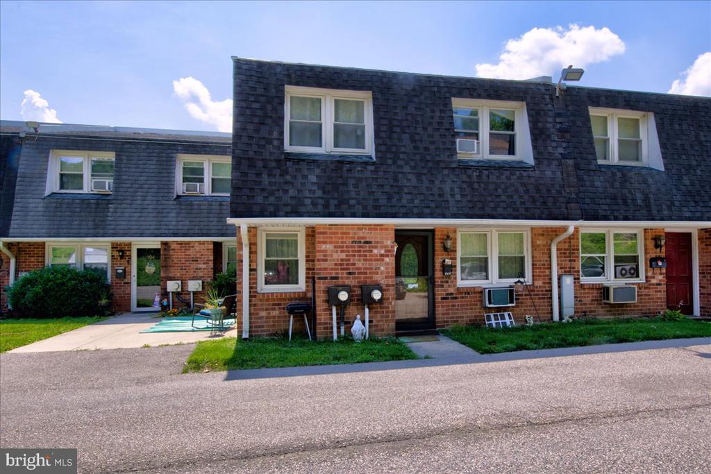 2539 JENKINTOWN ROAD 103