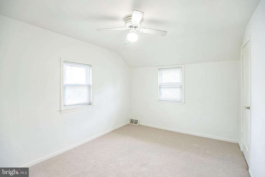 205 LYSTER ROAD