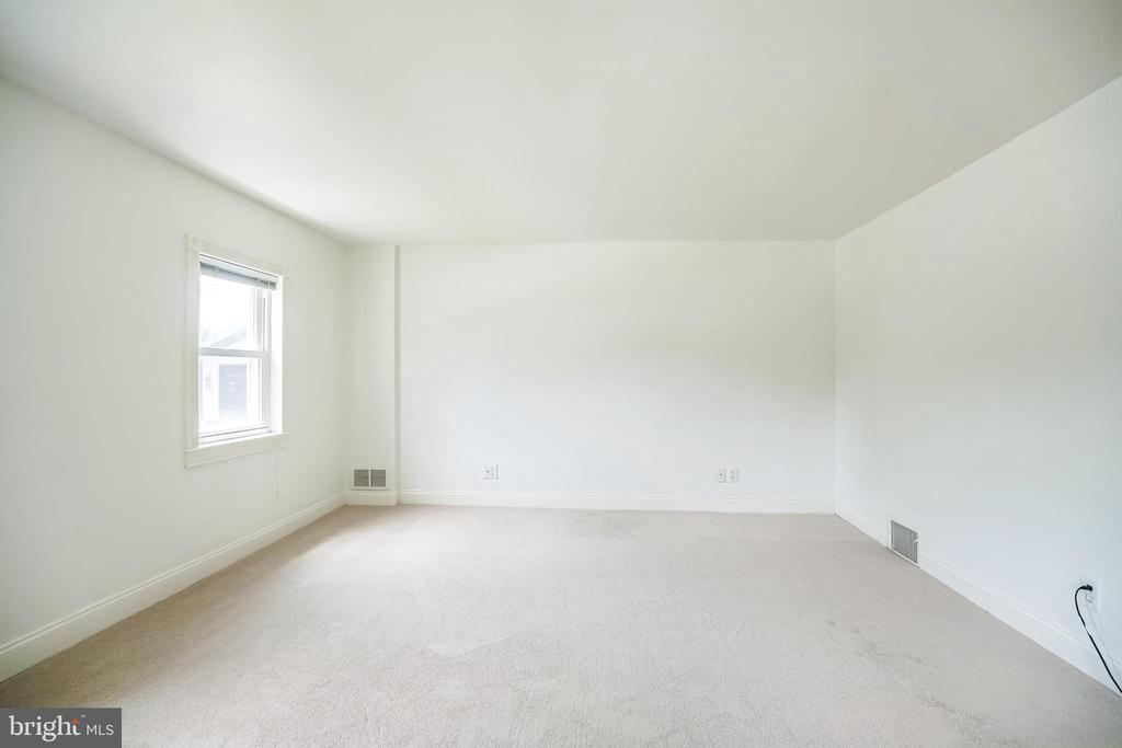 205 LYSTER ROAD