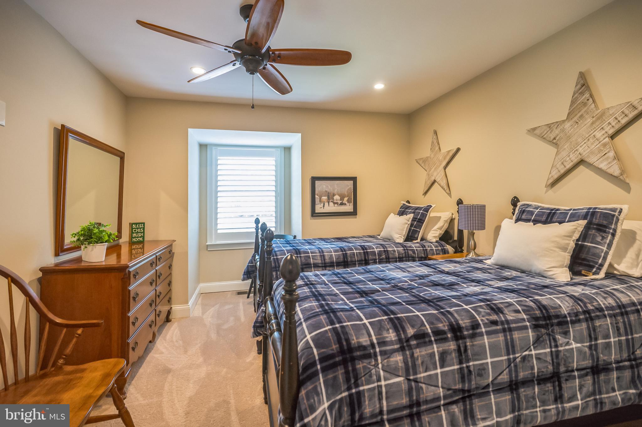 305 BANGOR LANE