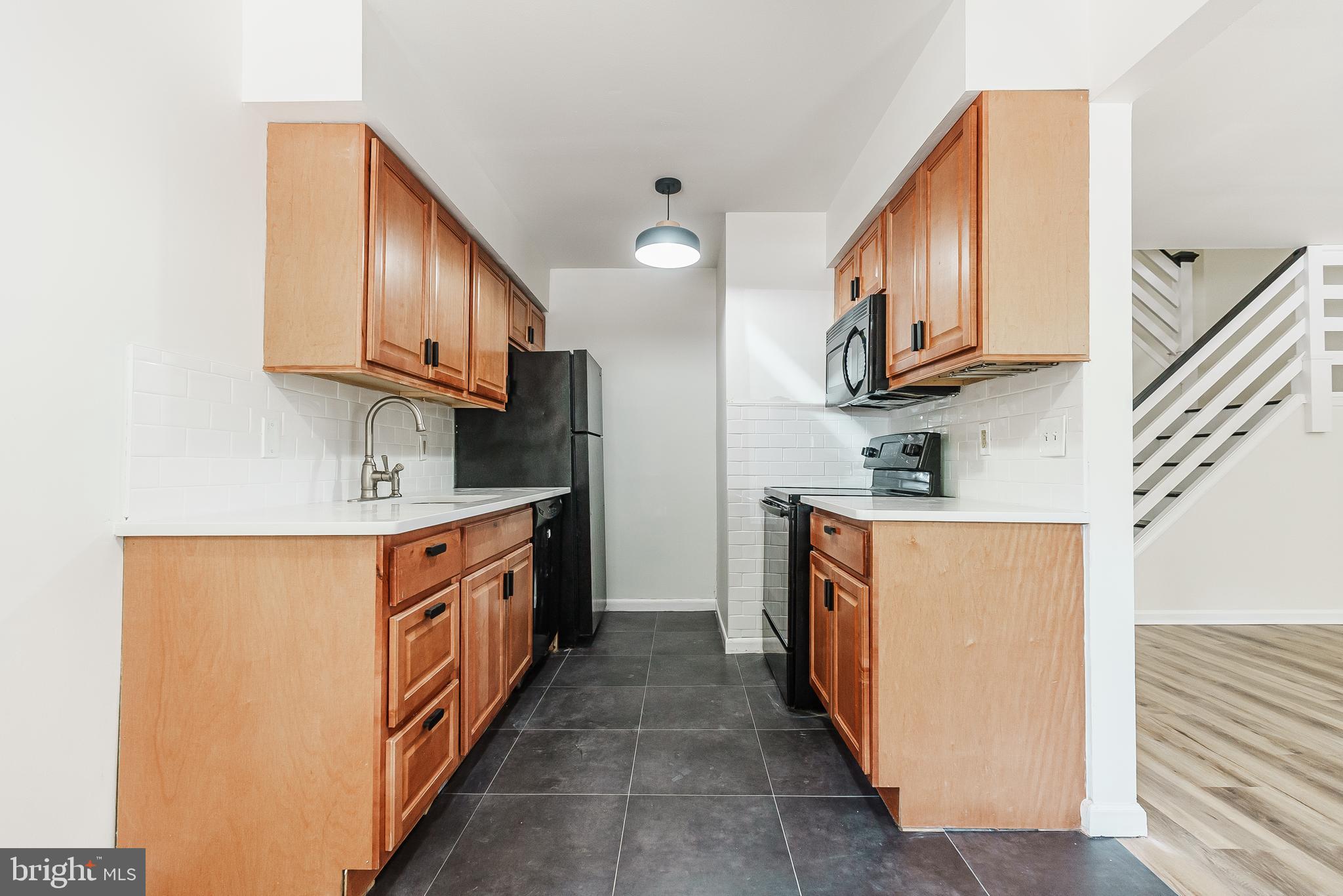 2539 JENKINTOWN ROAD 103