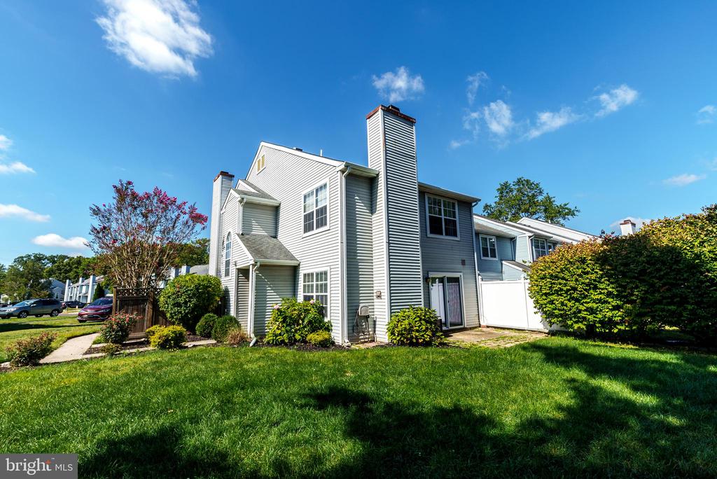 30 BARK HOLLOW LANE