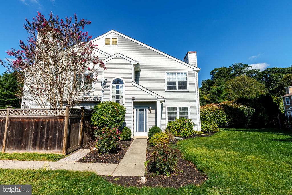 30 BARK HOLLOW LANE