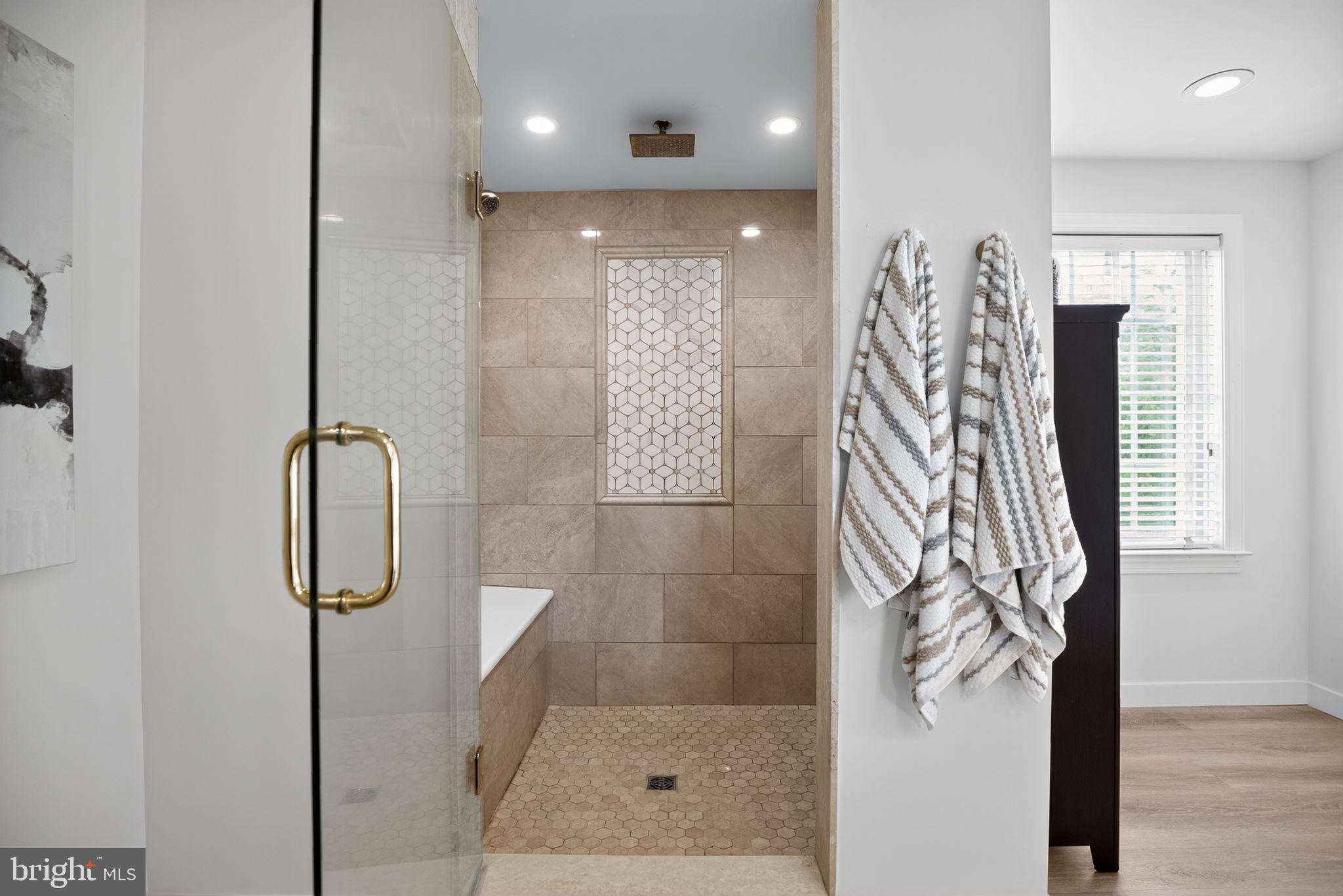 273 RUNNING WATER COURT