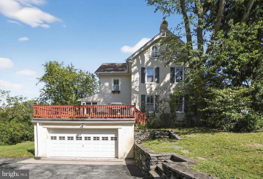133 MARYWATERSFORD ROAD