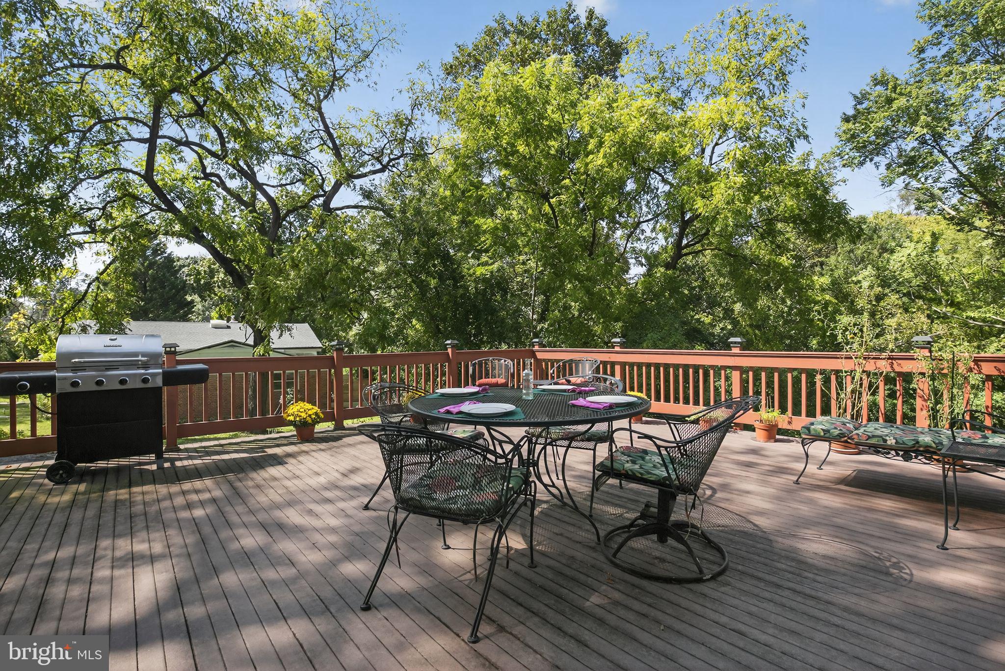 133 MARYWATERSFORD ROAD