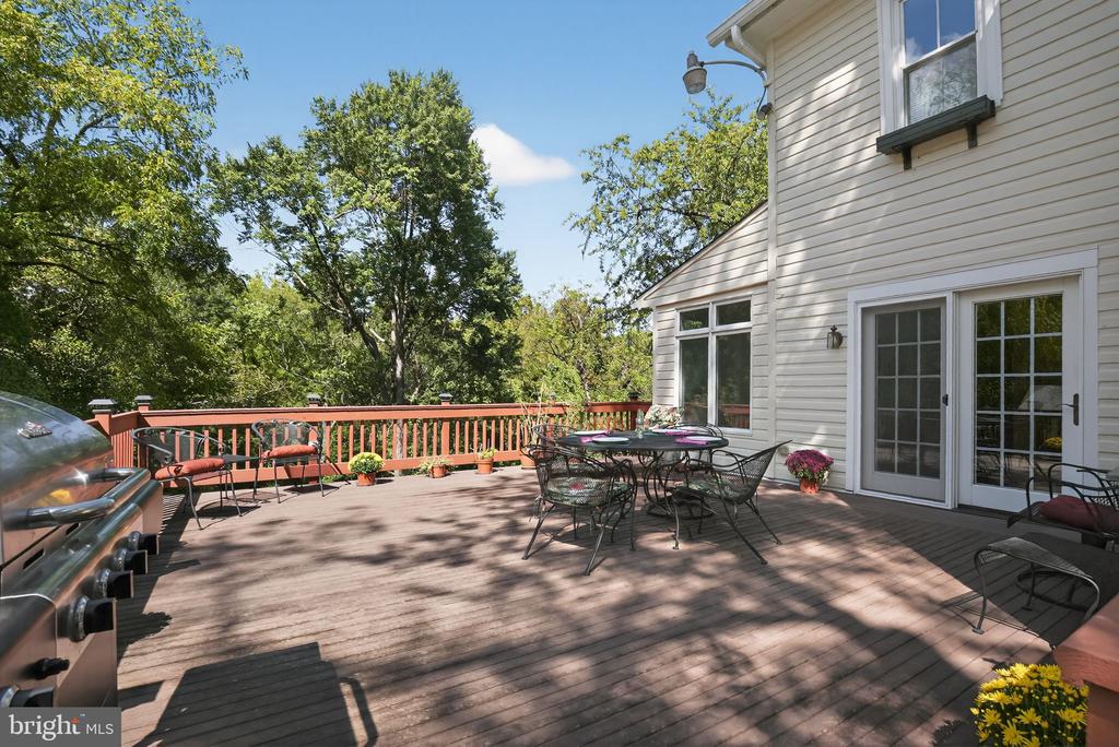 133 MARYWATERSFORD ROAD