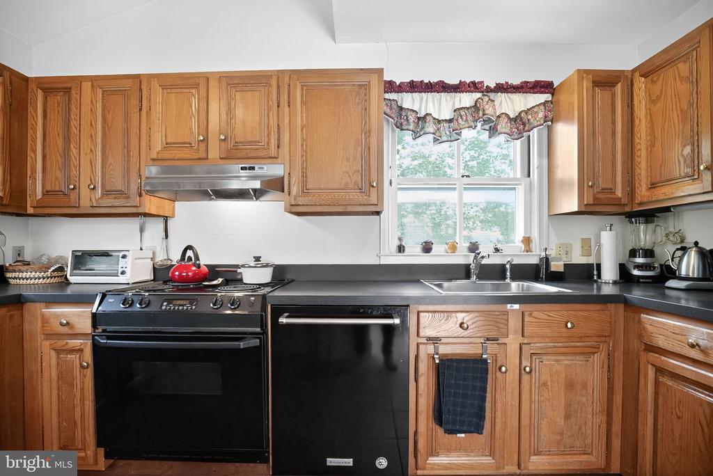 133 MARYWATERSFORD ROAD
