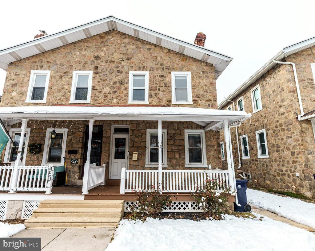 452 RENFREW AVENUE