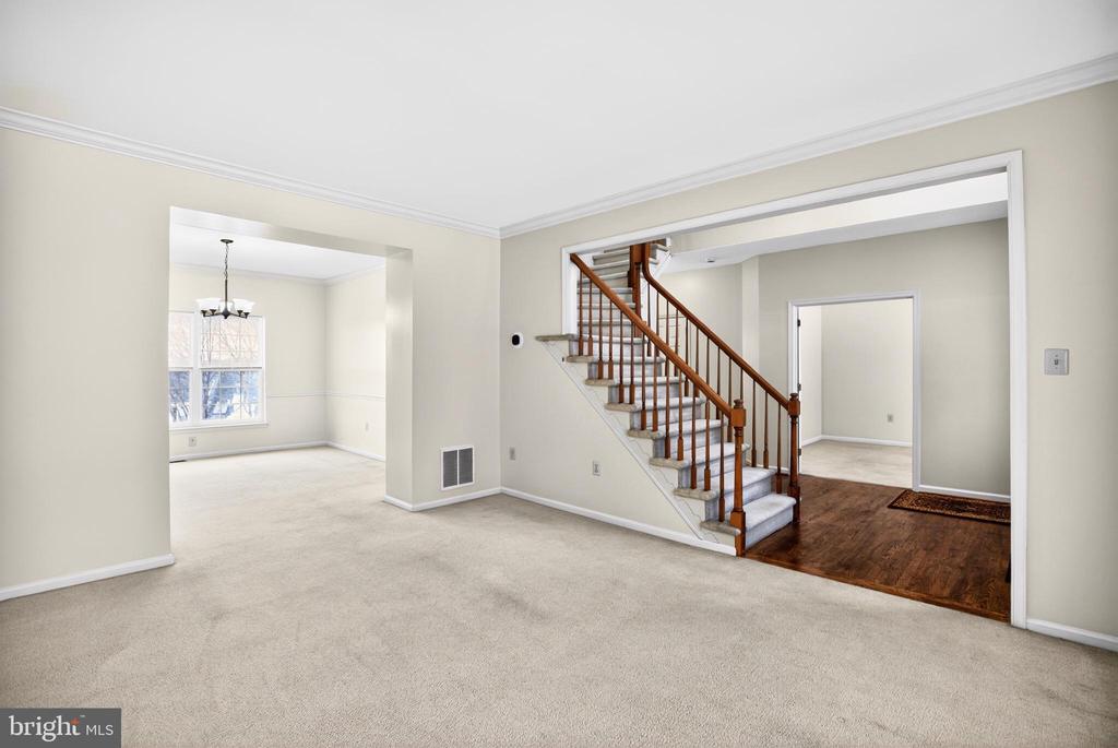 2002 ARCHER COURT