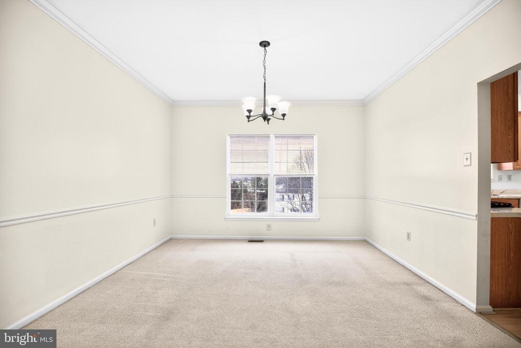 2002 ARCHER COURT