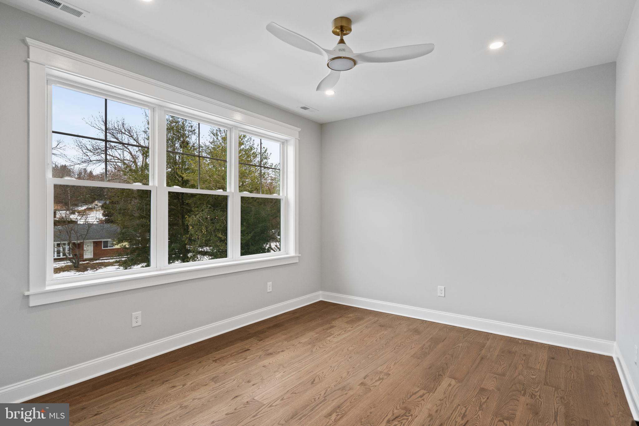 305 GLENWAY ROAD