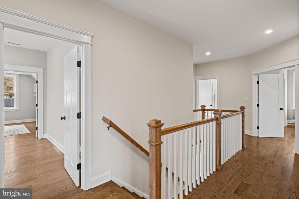 305 GLENWAY ROAD