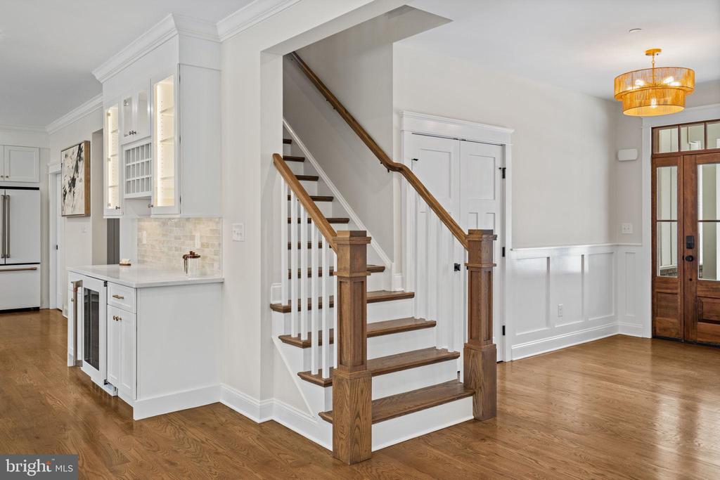 305 GLENWAY ROAD