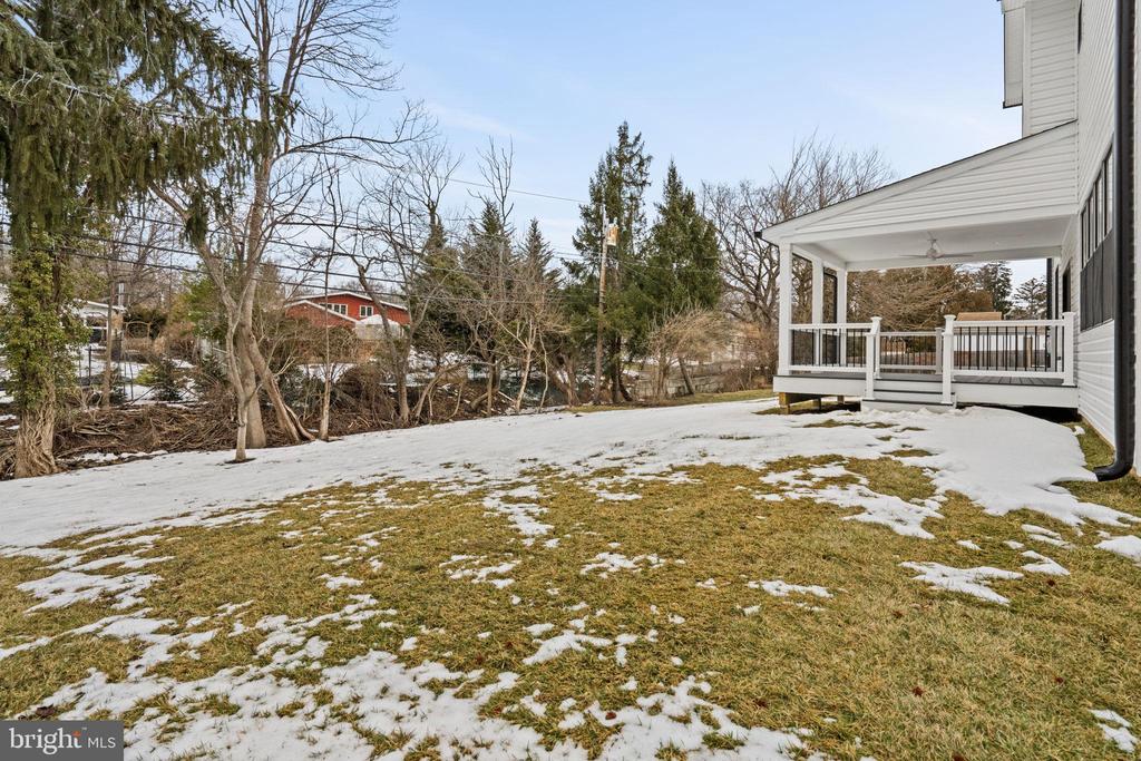 305 GLENWAY ROAD