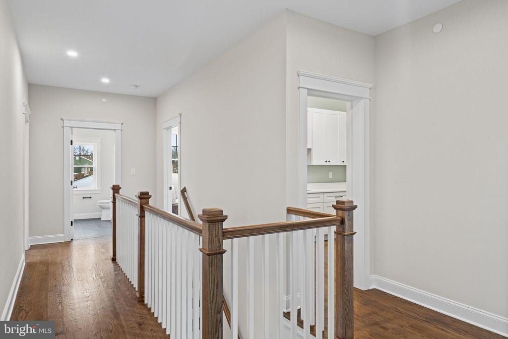 305 GLENWAY ROAD
