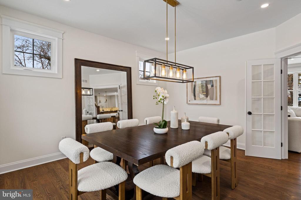 305 GLENWAY ROAD
