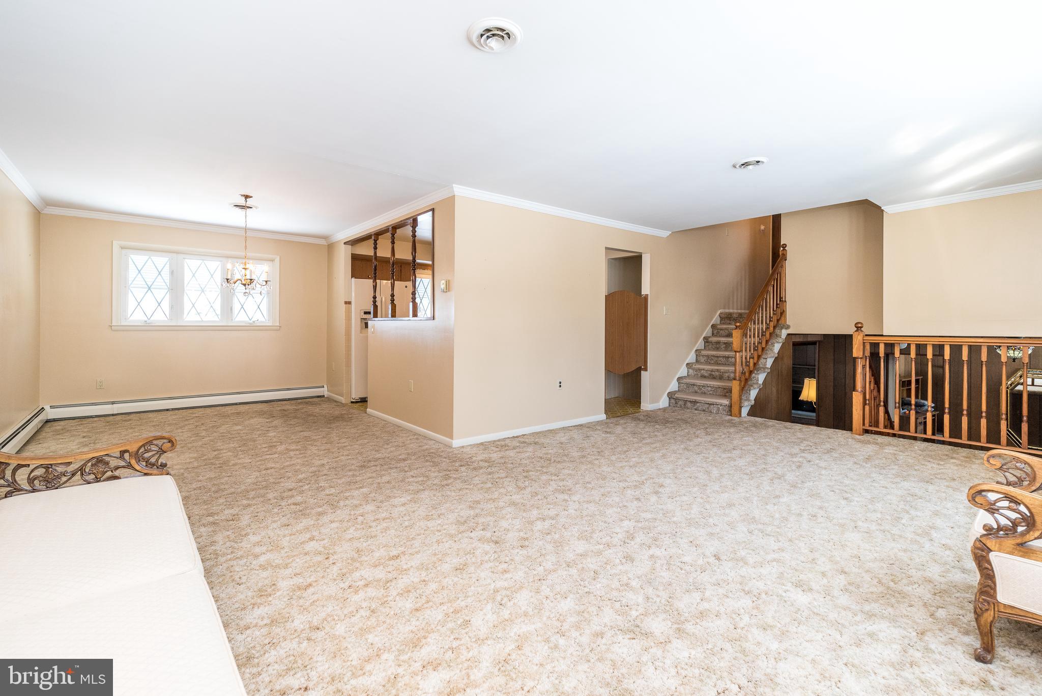908 G AVENUE