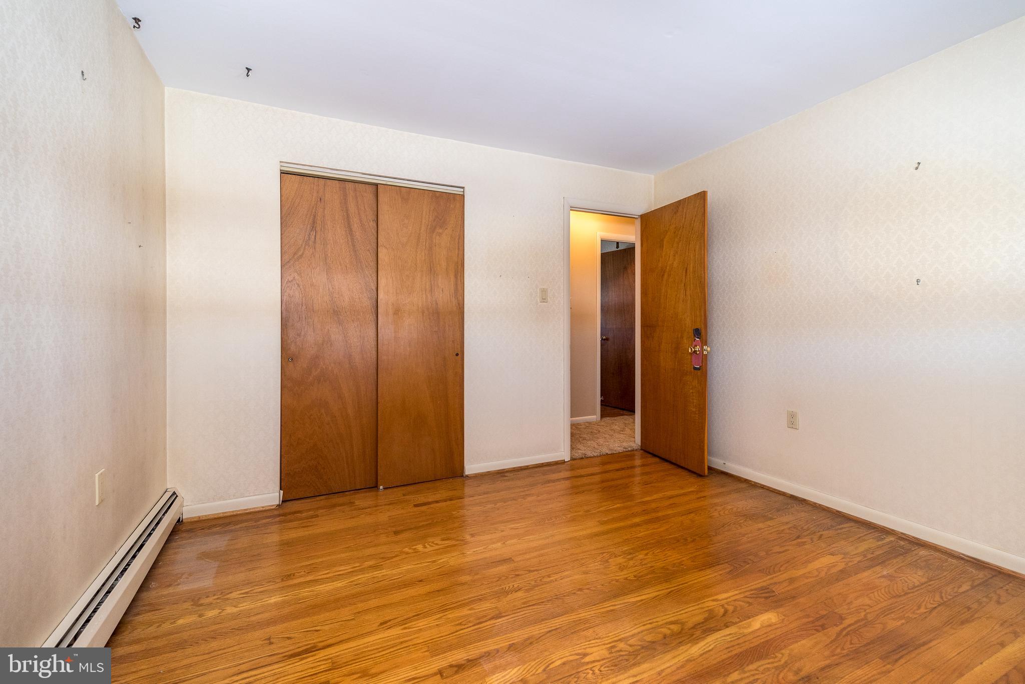 908 G AVENUE