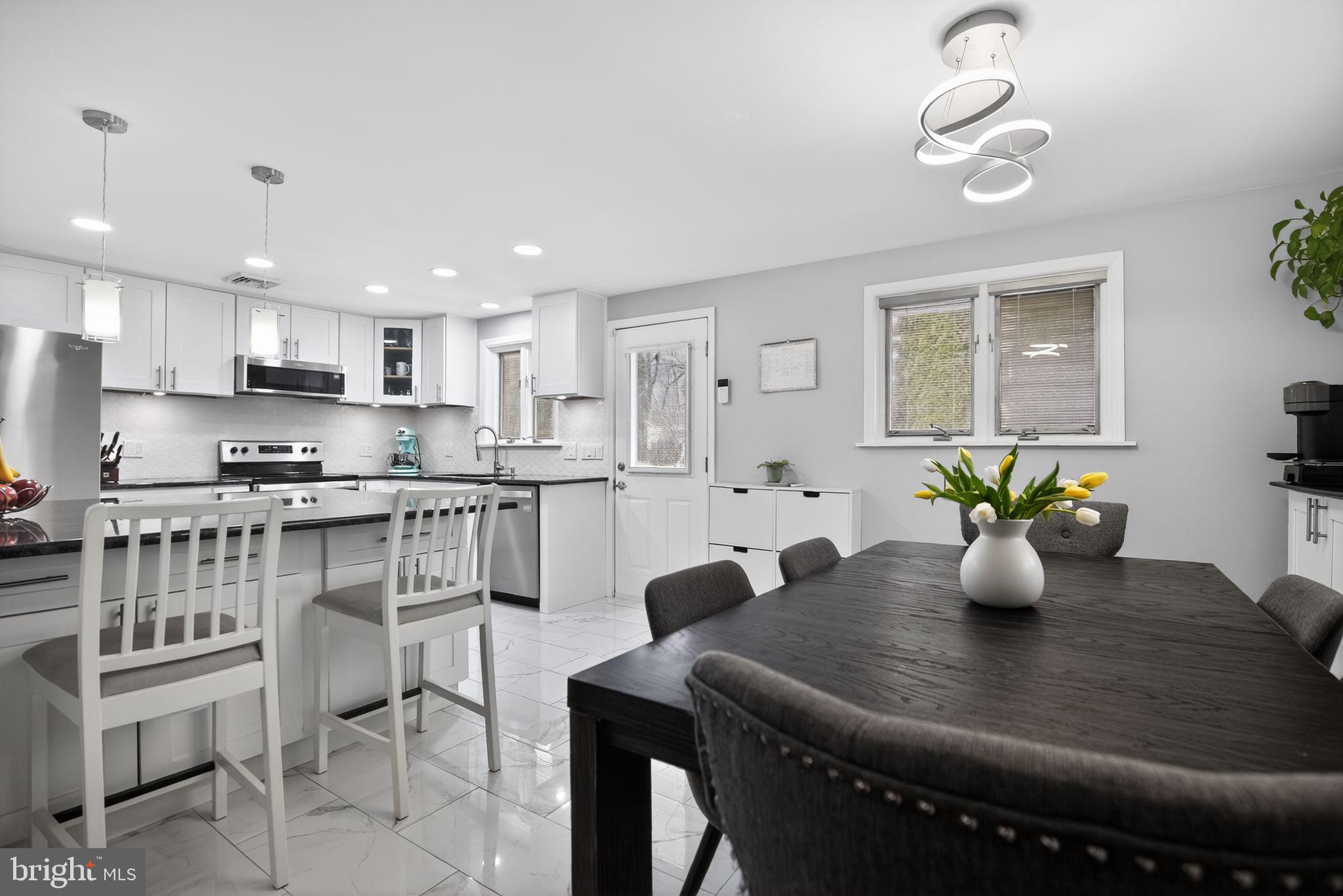 211 SPRING MOUNT ROAD