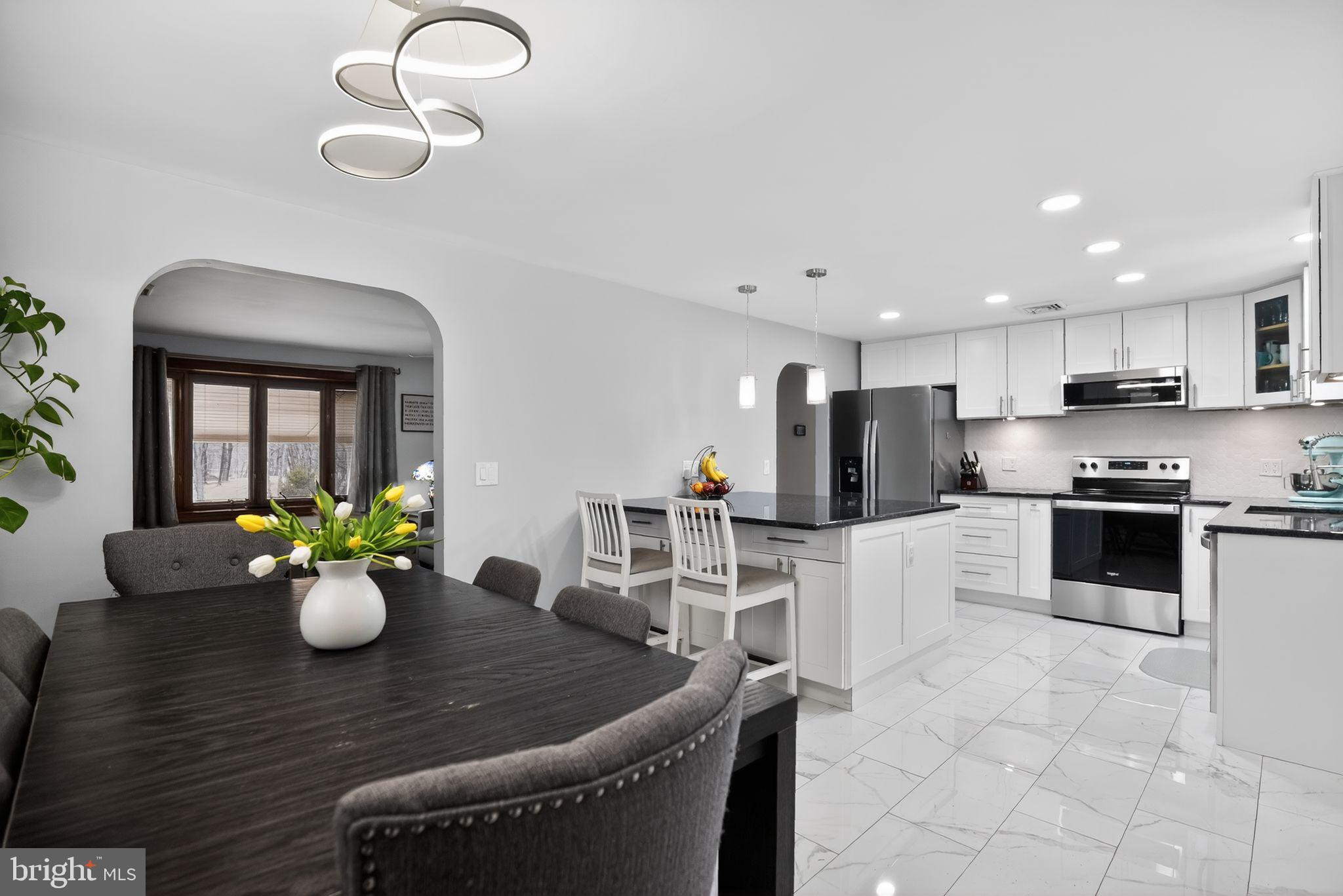 211 SPRING MOUNT ROAD