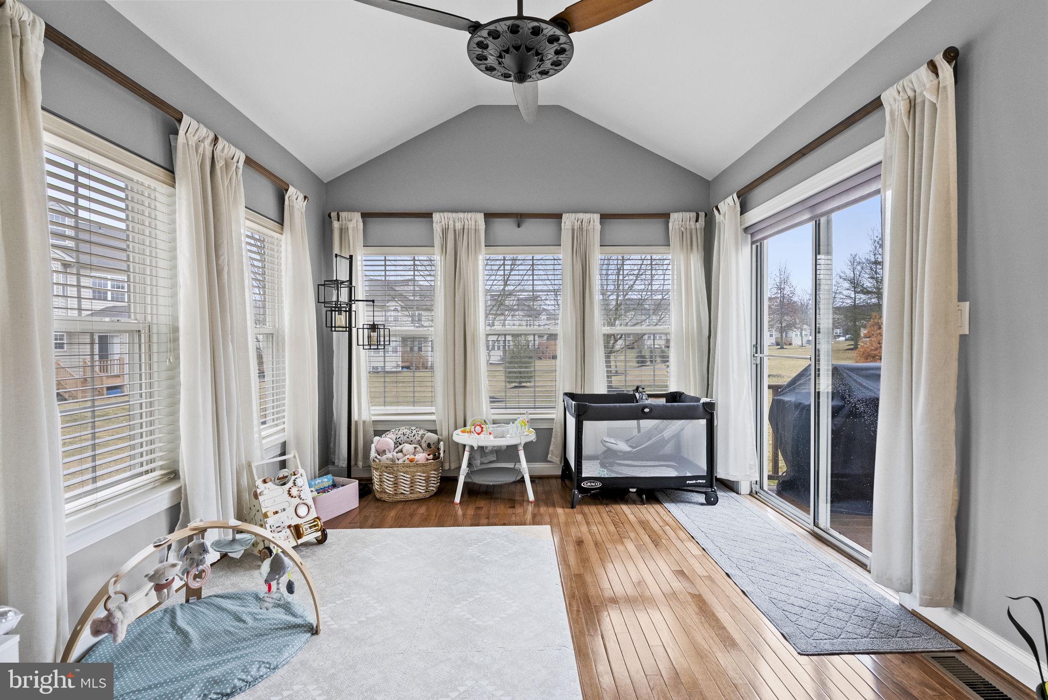 52 ARBOR CIRCLE
