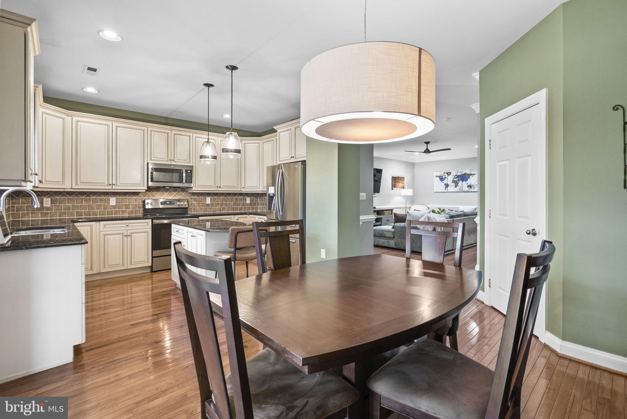 52 ARBOR CIRCLE